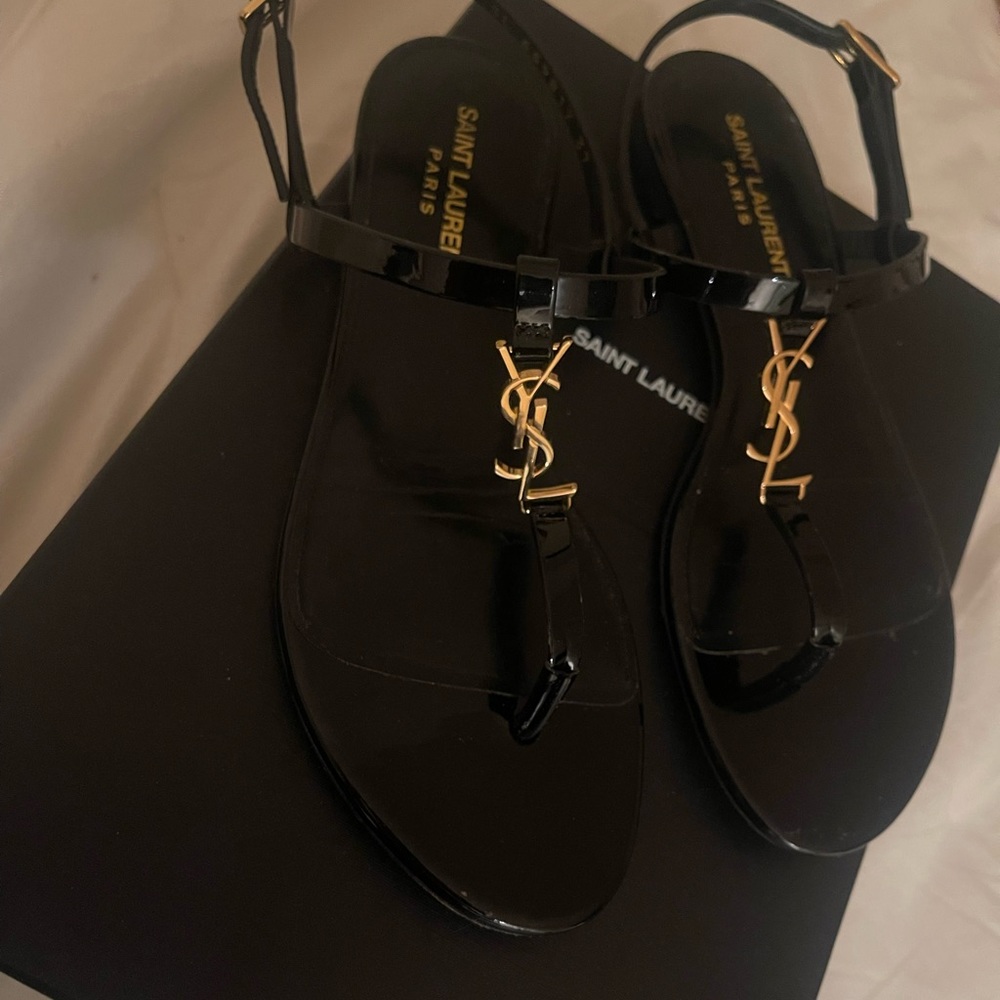 Black sandals